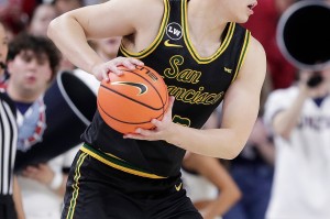 媒体人：王俊杰申请转校是正确选择 旧金山大学没真正将他放心上